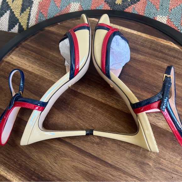 GUCCI Red/Navy Twisted Strap Ankle Strap Heels EU37 US7 - Picture 11 of 14